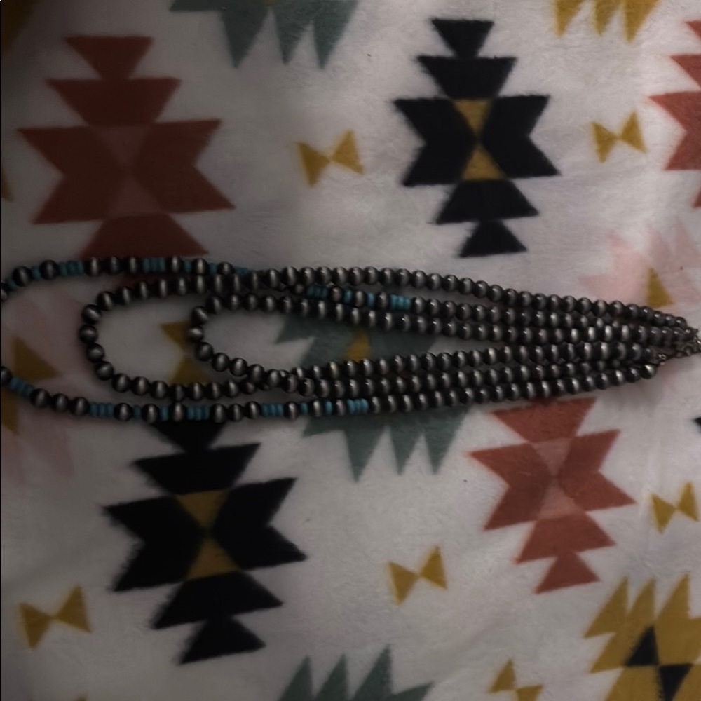 Navajo Black and Blue Beaded Necklace